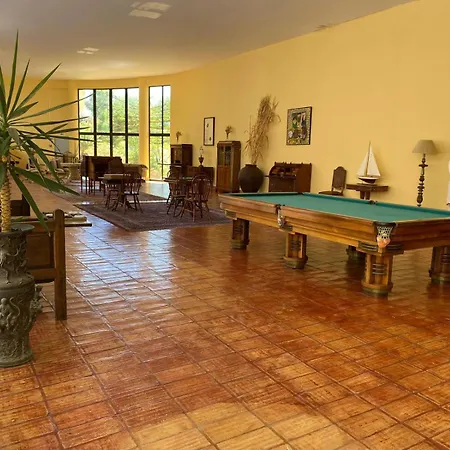 Foz Club - Algarve Гостевой дом Алвор